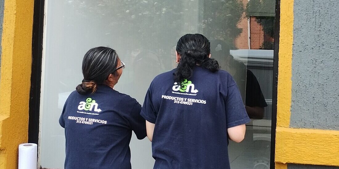 Limpieza de Vidrios después de obra en Bogotá